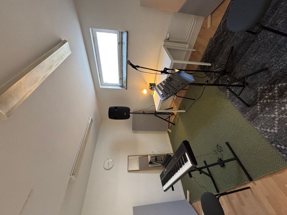 Undervisningsrum 2 med diverse instrument